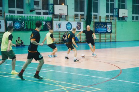 zdjęcie zawodników podczas gry