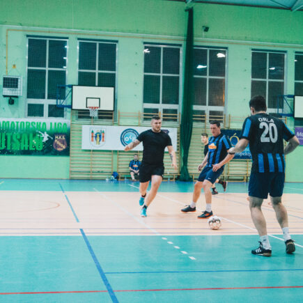 zdjęcie zawodników podczas gry