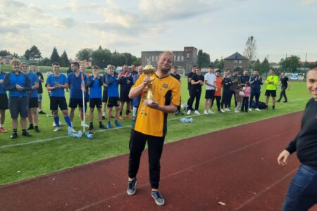 zdjęcie zawodników Turnieju "Szóstek"